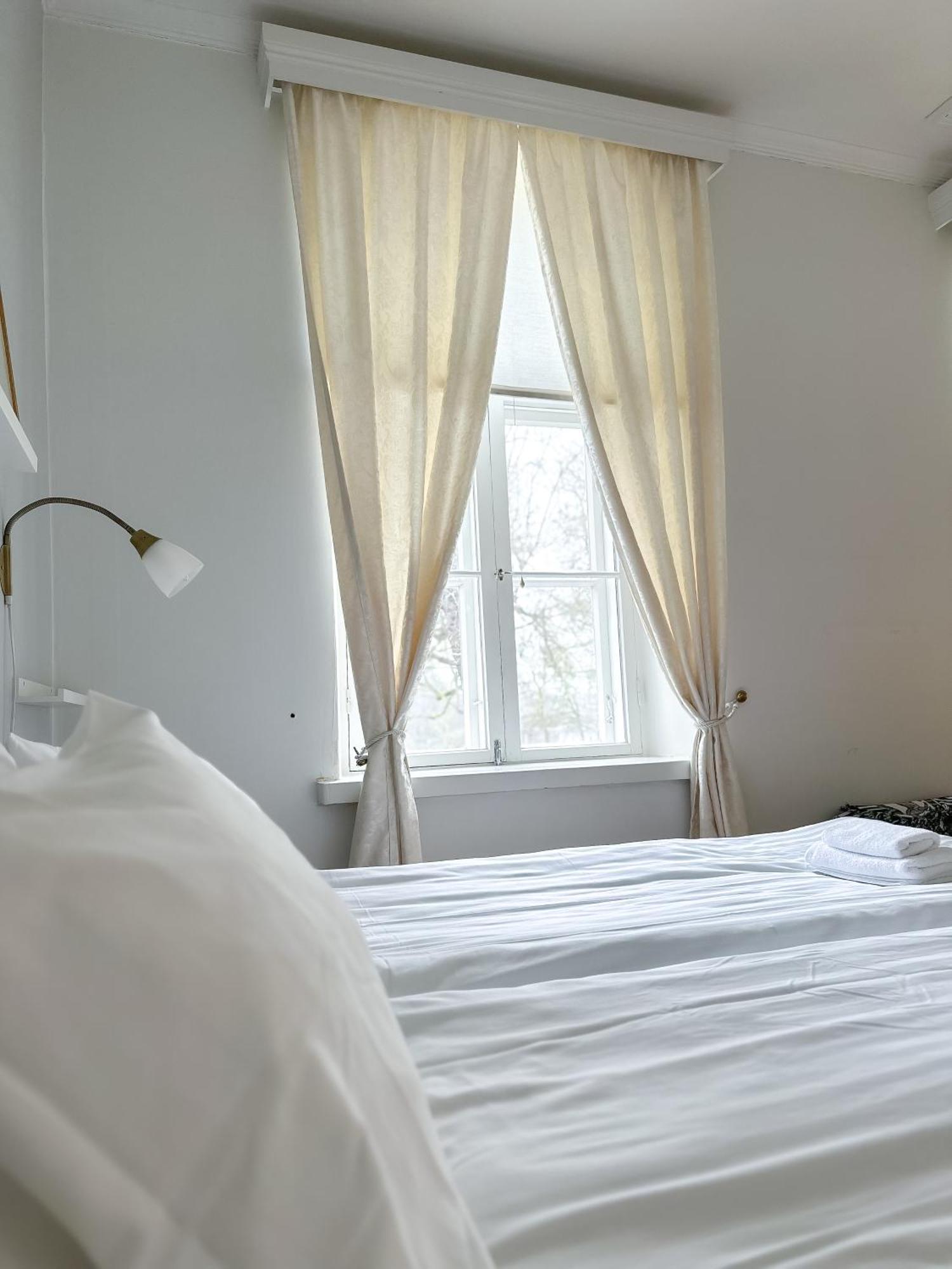 Mustion Linna / Svarta Manor Zimmer foto